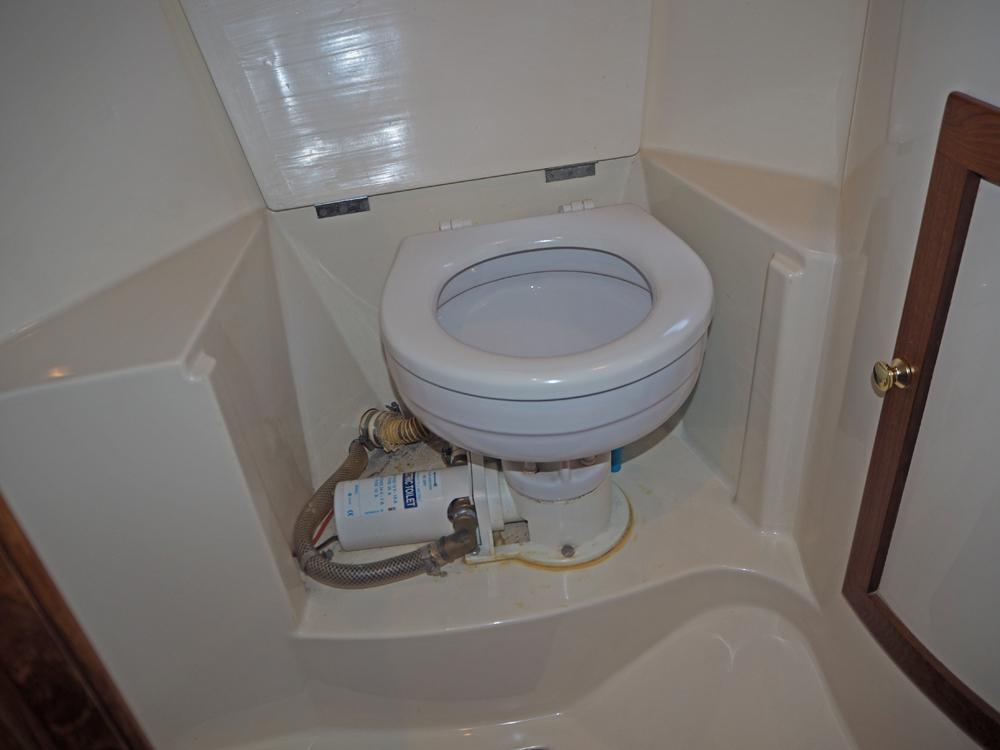 Fore ship, Accommodation